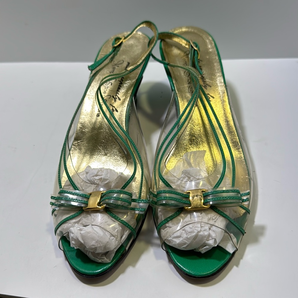Kemp’s Shoe Salons size 91/2N